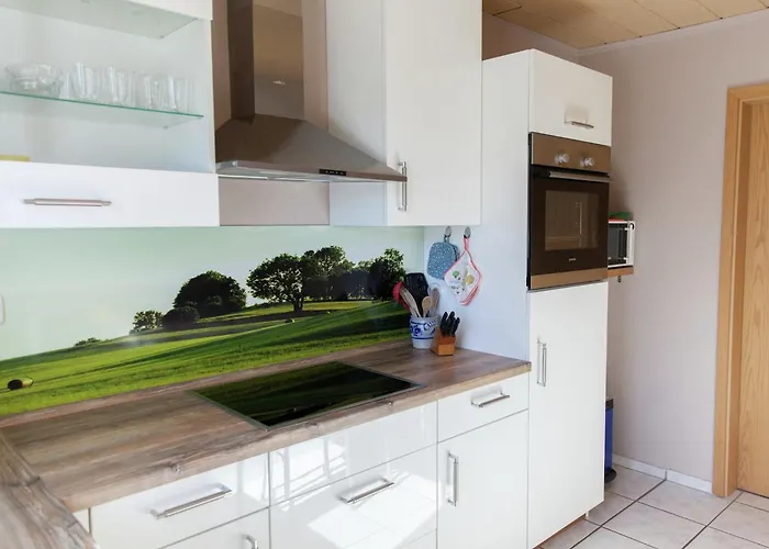 Halenfeld Family Farm Apartment *