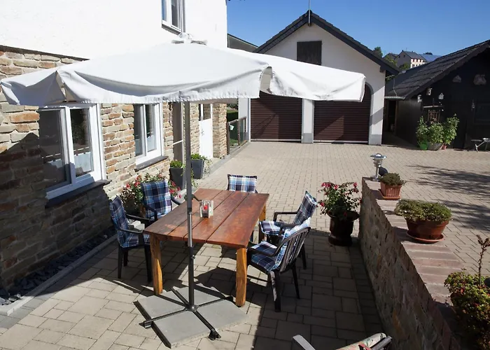 Halenfeld Family Farm